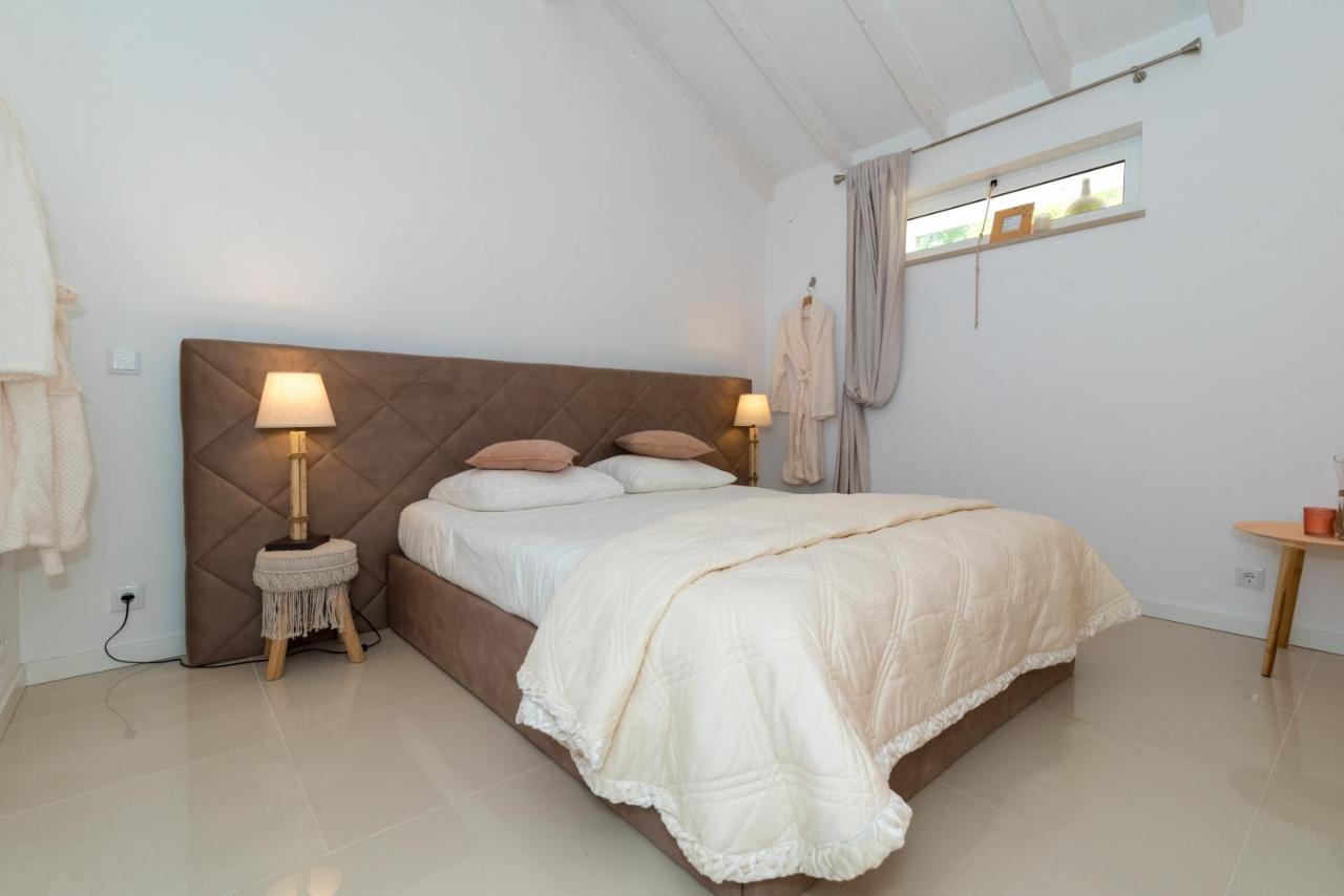 Quinta Bogesi Bed & Breakfast Фигейра да Фош Екстериор снимка